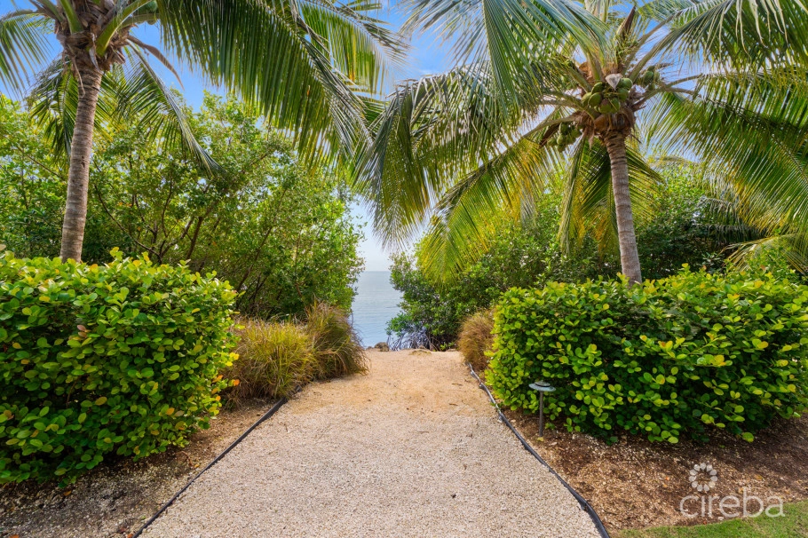Aura  Oceanview Three Bed Townhome With Den