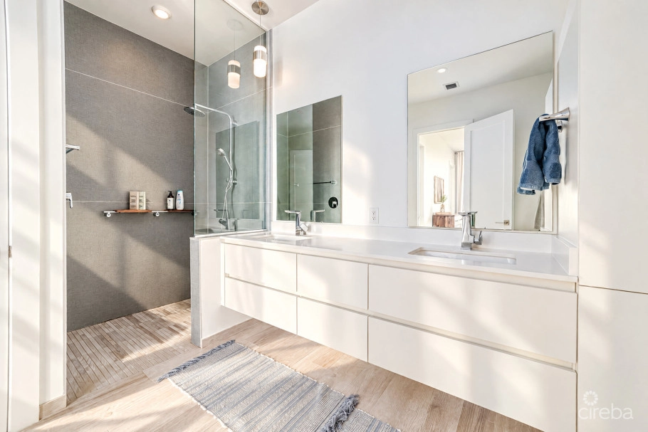 Aura  Oceanview Three Bed Townhome With Den