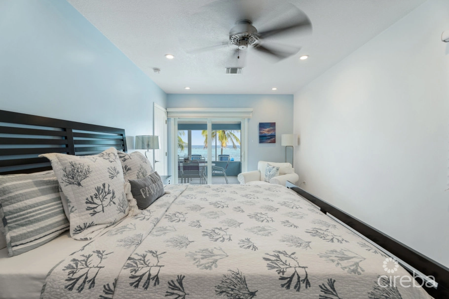 No Big Ting, Rum Point Beach Home