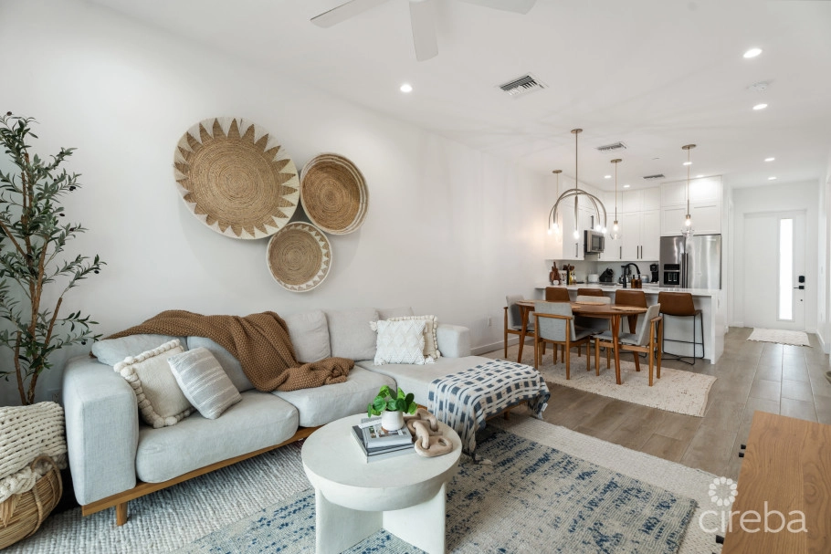 Allure 7, 2 Bed Townhome