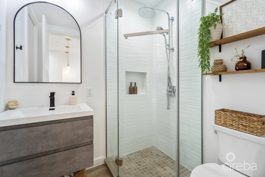 Allure 7, 2 Bed Townhome