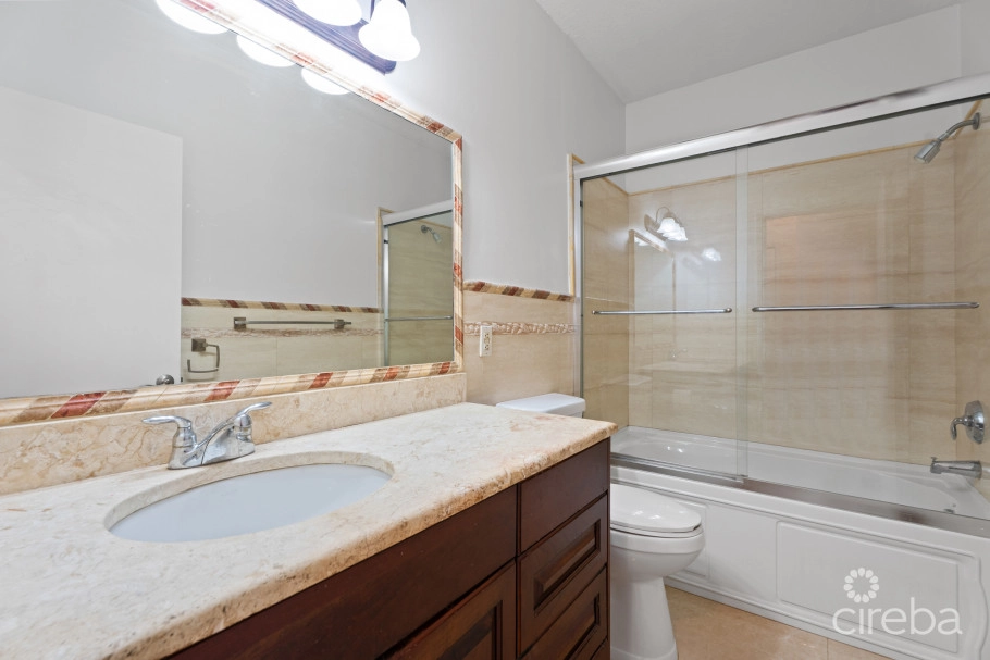 Beach Bay Duplex - X2 Homes. Both 2 Bed, 2 Bath With Double Garages