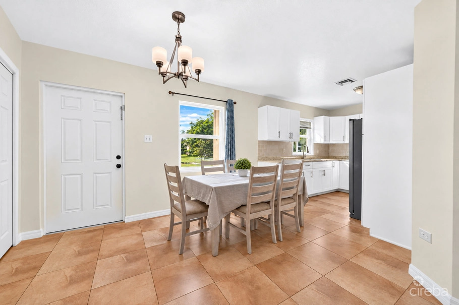 3 Bedroom Home On Duplex Lot W/approved Plans For  Additional 4-bedroom Home