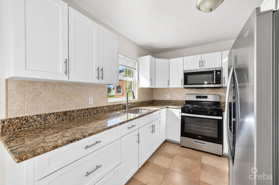 3 Bedroom Home On Duplex Lot W/approved Plans For  Additional 4-bedroom Home