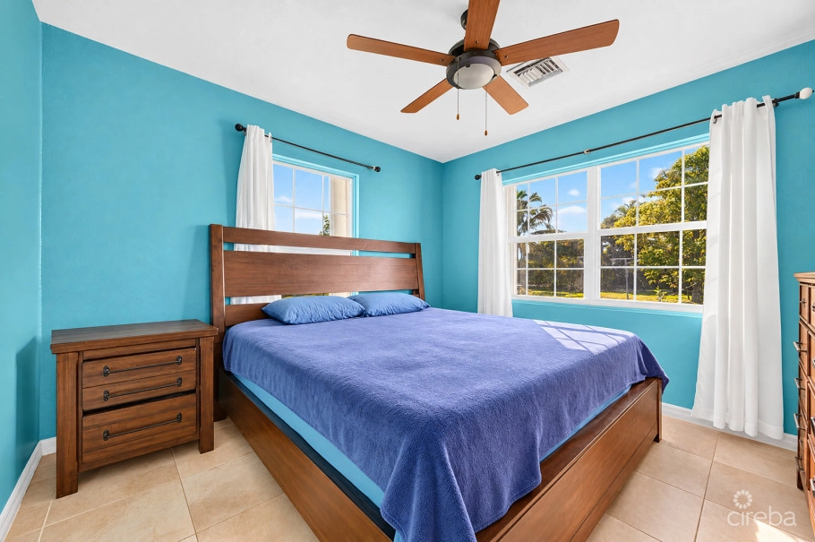 3 Bedroom Home On Duplex Lot W/approved Plans For  Additional 4-bedroom Home