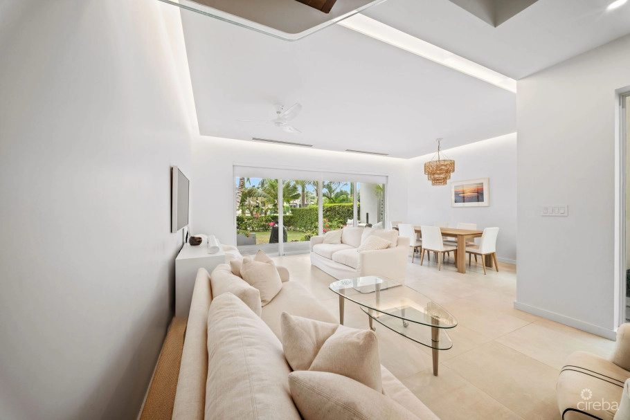 Solara #104 | Luxury Townhouse In Crystal Harbour