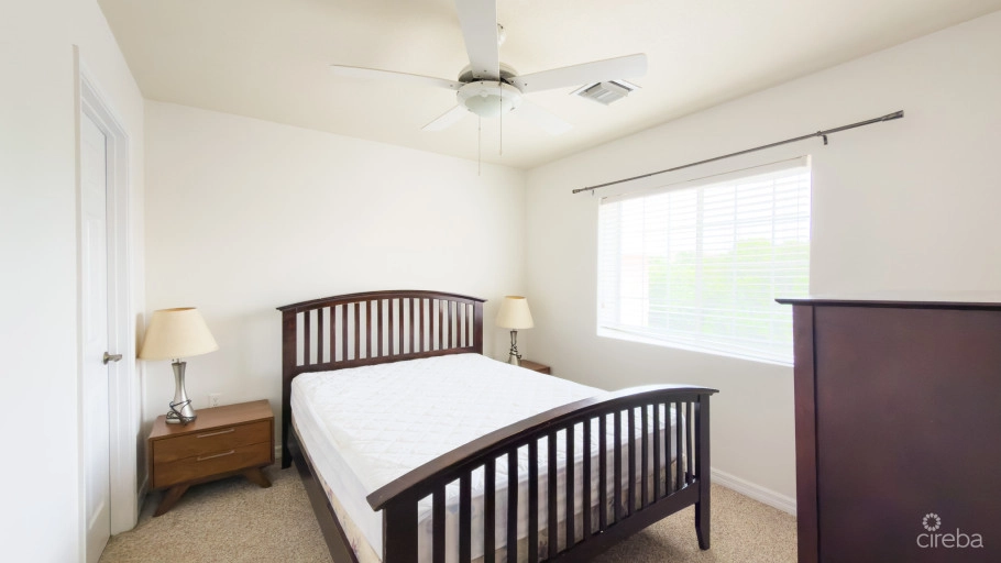 Lakeside Penthouse 2 Bed