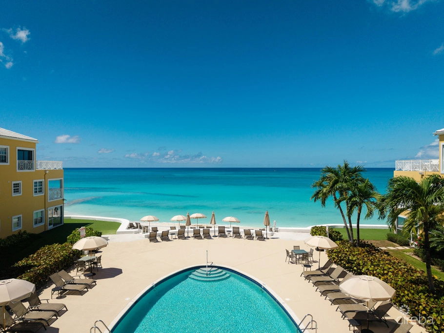 Regal Beach Club #124