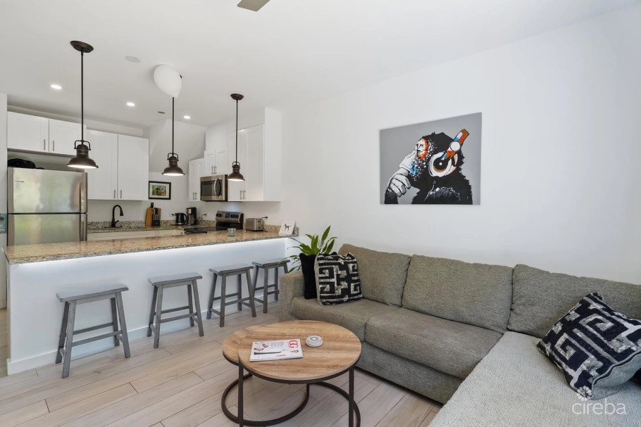 Lighthouse Manor 25 | Beautiful One Bed Townhouse