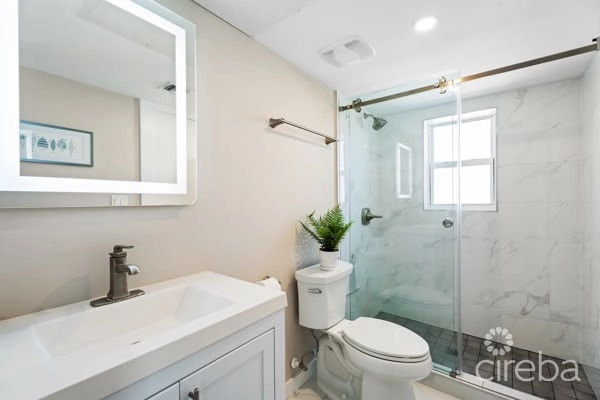 Downtown Reach - 2 Bedroom