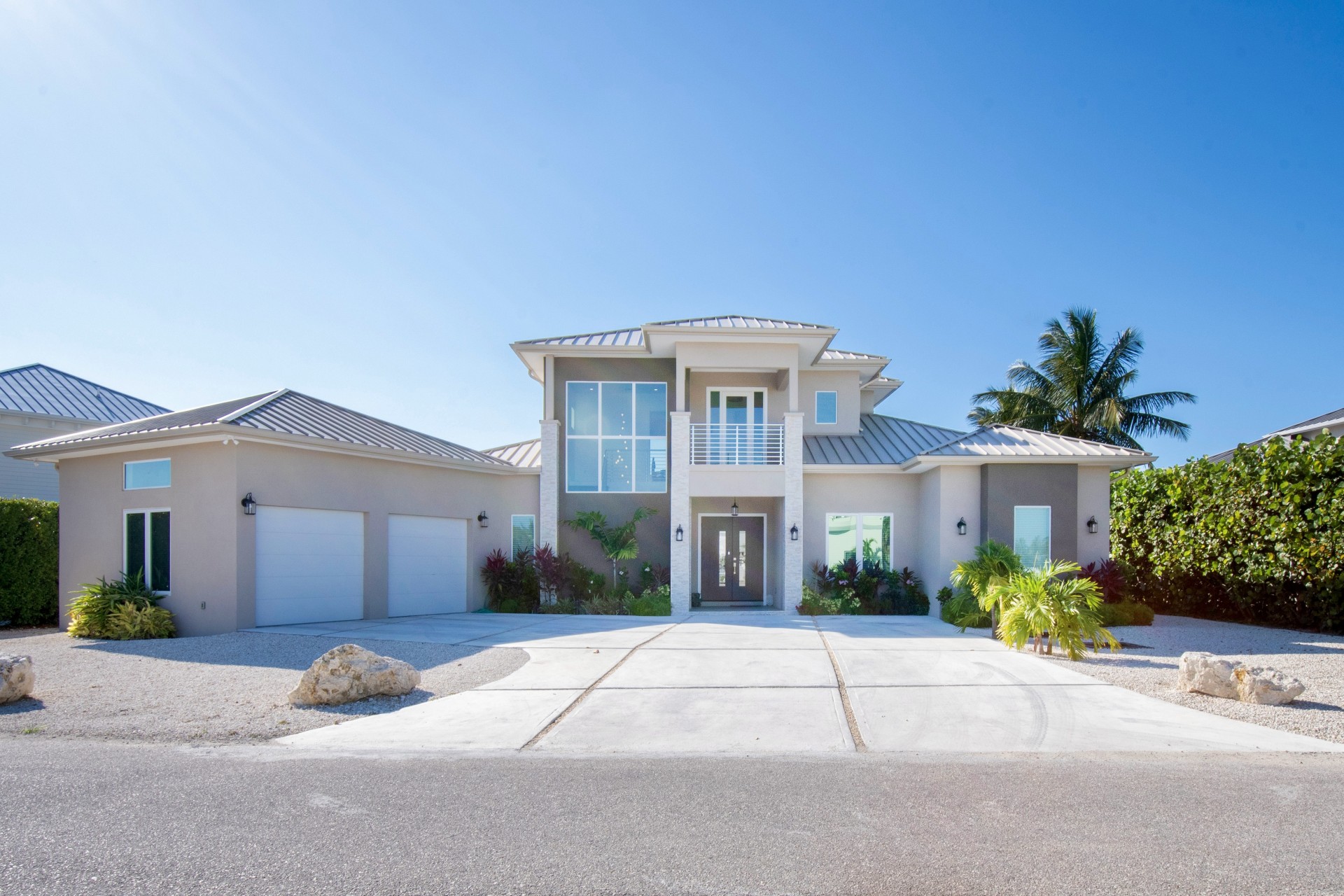 Cayman Realty
