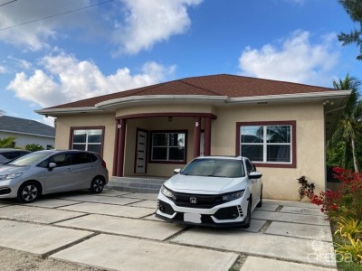 42 EIFFEL DR. – 3 BED HOUSE IN BREAKERS