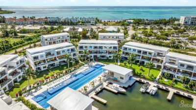 ARVIA 3 BEDROOM CANAL VIEW WITH BOATSLIP