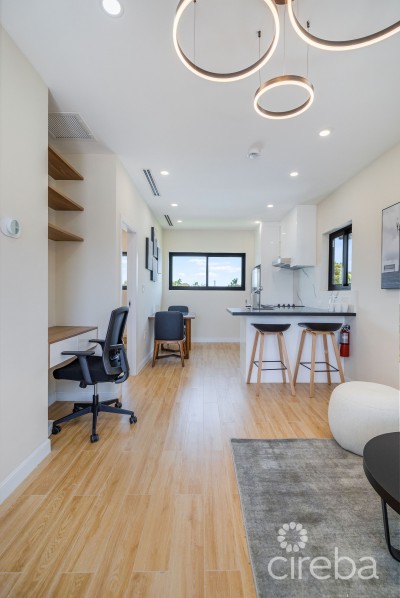 ARZA WEST BAY RUBY&ndash; UPGRADED FULLY FURNISHED 1-BED CORNER UNIT