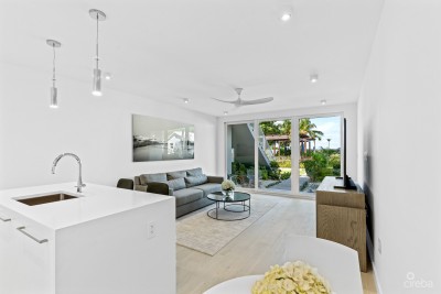 BEACH FRONT CONDO - ISLAND PINE VILLAS - RENOVATED