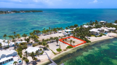 BIO BAY - FINGER CAY BEACHFRONT VACANT LAND  #1