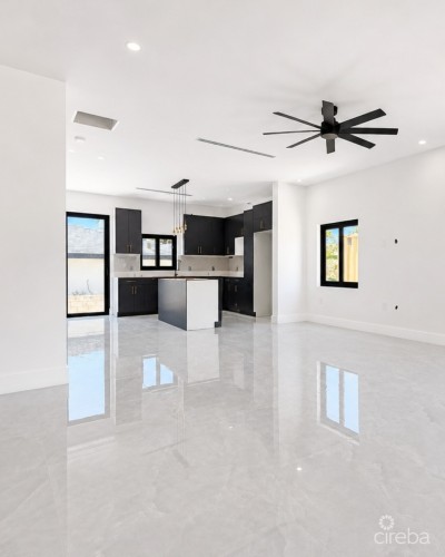 BRAND NEW HALF DUPLEX- 3 BEDROOM- SAVANNAH