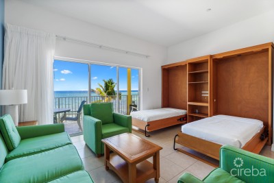 CASTAWAY COVE - 2 BED BEACHFRONT CONDO