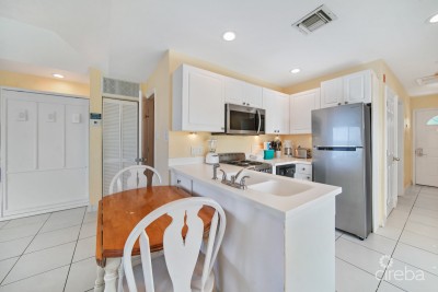 COMPASS POINT ONE BEDROOM 205