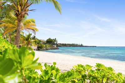 CORAL BAY VILLAGE