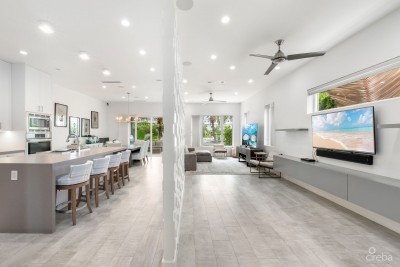 CYPRESS POINTE NORTH 303, CRYSTAL HARBOUR VILLA