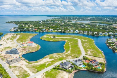 HARBOURREACH LOT 0.3563 ACRES