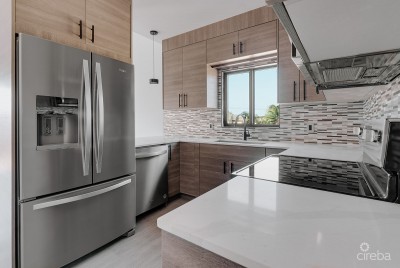 KINGSLEY TOWNHOMES 2 BED PLUS DEN