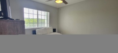 LAKESIDE--1BED/1BATH--MINUTES TO CAMANA BAY/SEVEN MILE BEACH