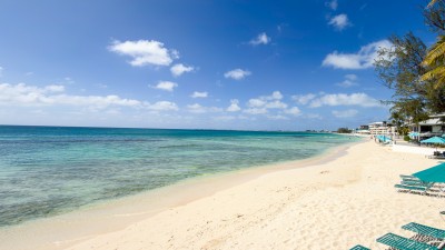 PLANTATION VILLAGE - 7 MILE BEACH