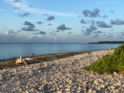 PRIMIER WATERFRONT LOT CAYMAN BRAC