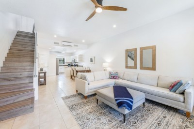 ST. TROPEZ VILLAS 3, SOUTH SOUND TOWNHOME