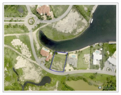SUNRISE LANDING CANAL FRONT
