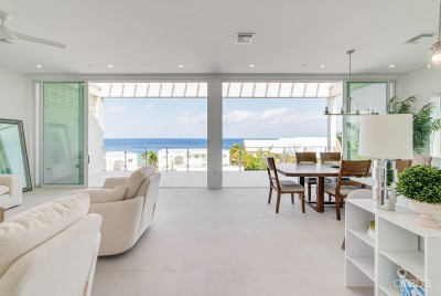 SUNSET POINT 19 - TOP FLOOR  PENTHOUSE WITH PANORAMIC SEA VIEWS