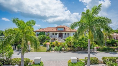 THE DOCK HOUSE A VISTA DEL MAR YACHT CLUB SIGNATURE RESIDENCE