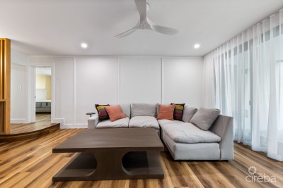 VILLAS PAPPAGALLO - UNIT #4 - RENOVATED 1 BED / 1 BATH