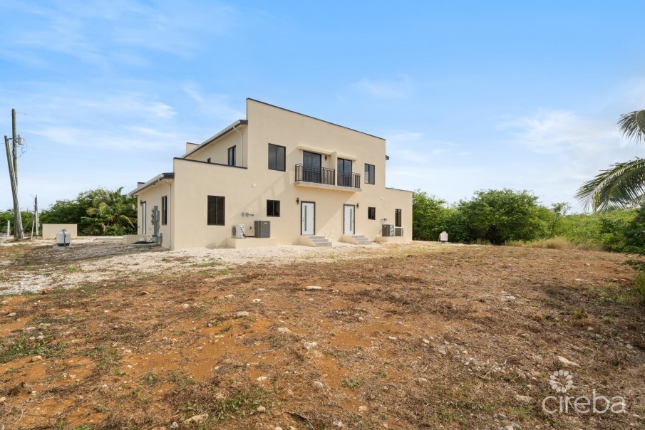 #2 BRAND NEW 3 BED 3.5 BATH DUPLEX -  LOOKOUT GARDENS - Image 14