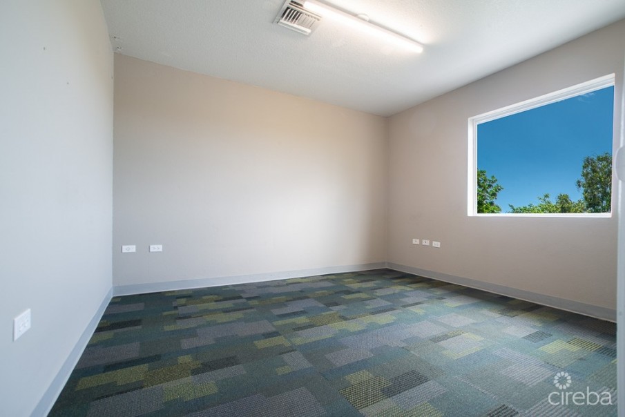 #6 PALM GROVE COMMERCIAL SPACE - Image 1