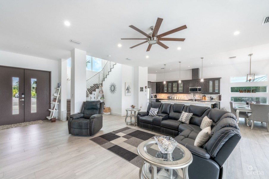 143 GRAND ISLE WAY- GRAND HARBOUR - Image 2