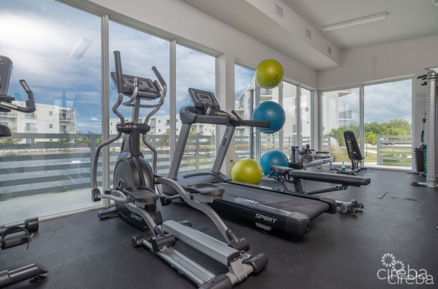 19 NORTH 2 BED - Image 6