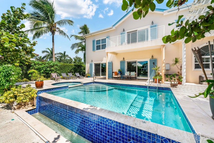 BIMINI DRIVE  - GRAND HARBOUR | EXCLUSIVE 5-BED WATERFRONT HOME - Image 21