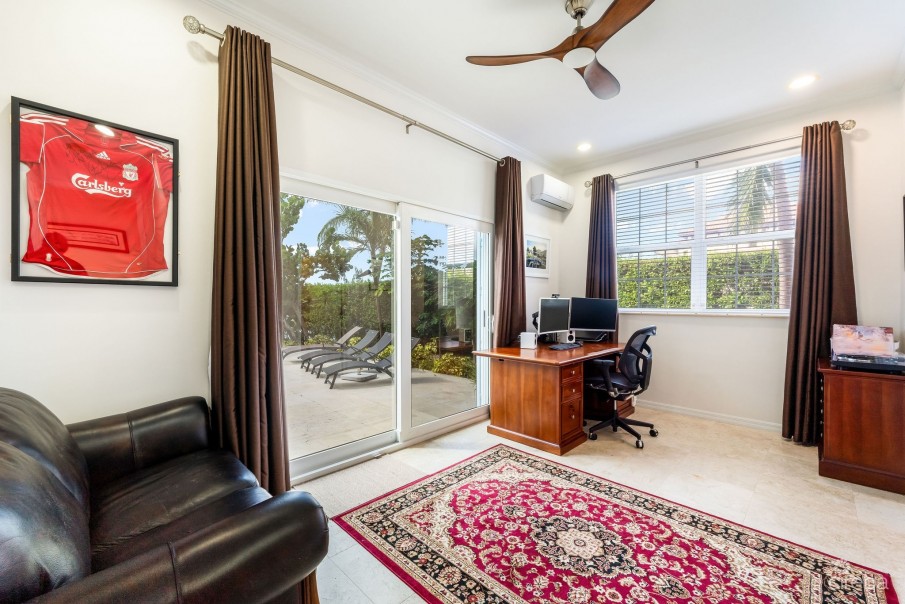 BIMINI DRIVE  - GRAND HARBOUR | EXCLUSIVE 5-BED WATERFRONT HOME - Image 18
