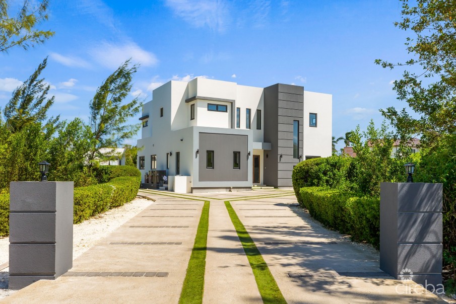 48 HAVEN CIRCLE - MODERN SINGLE FAMILY HOME - Image 22