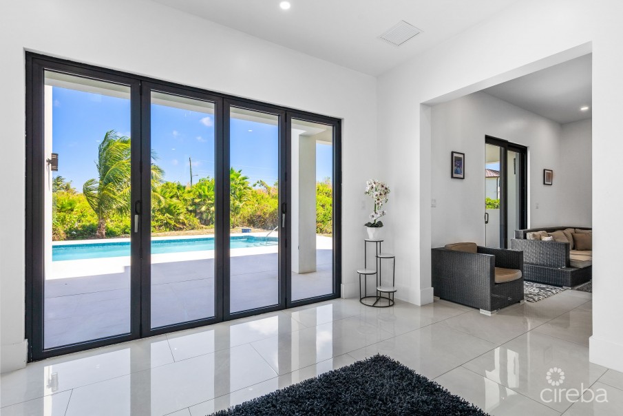 48 HAVEN CIRCLE - MODERN SINGLE FAMILY HOME - Image 6