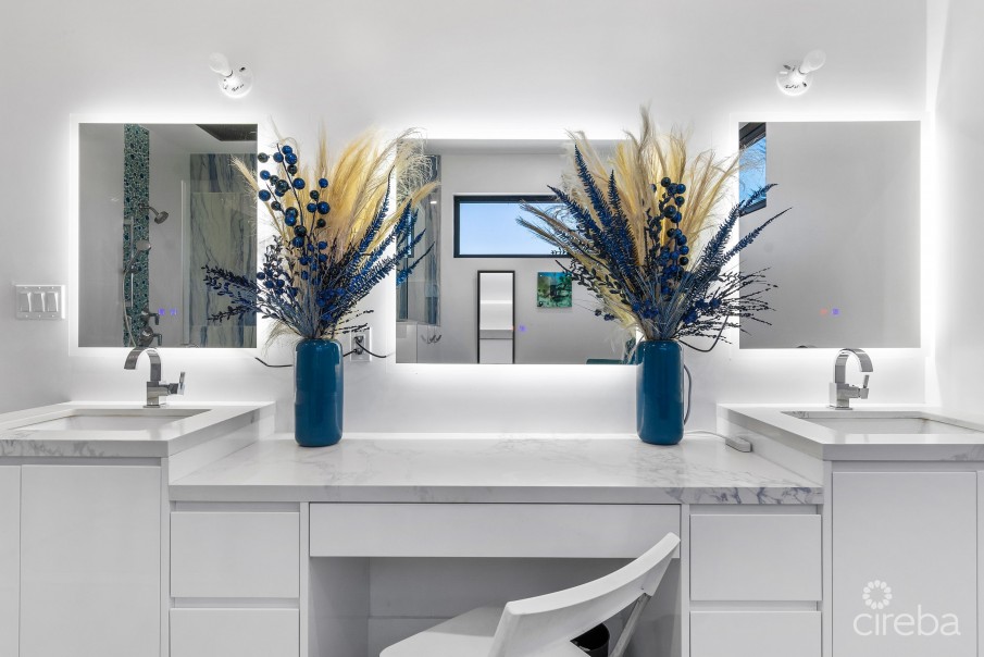 48 HAVEN CIRCLE - MODERN SINGLE FAMILY HOME - Image 8
