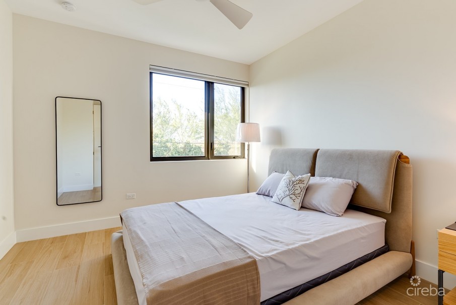 4BR FAMILY HOME W/SEA VIEWS -  BLUE PALMS #2 - Image 32