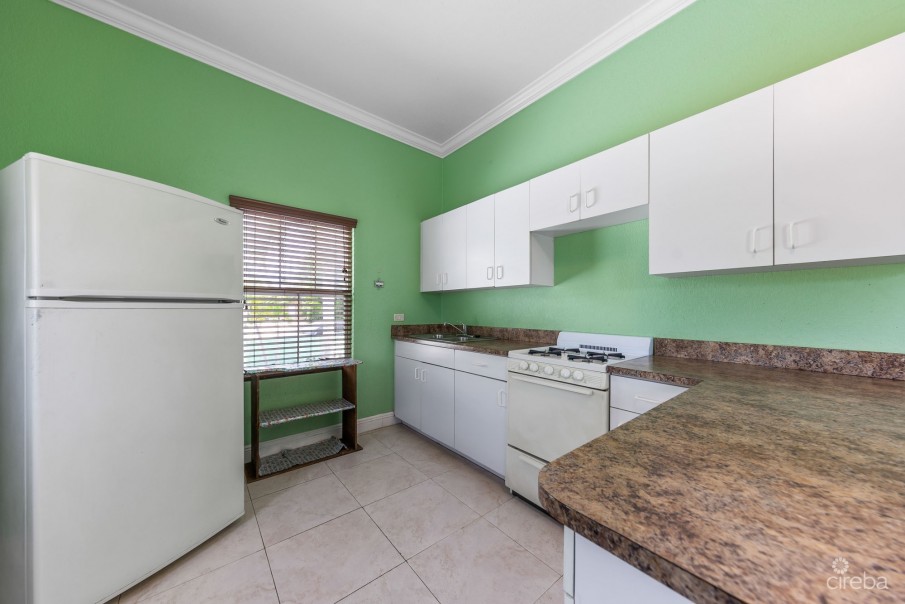 5BR SINGLE FAMILY HOME WITH DUPLEX - Image 15