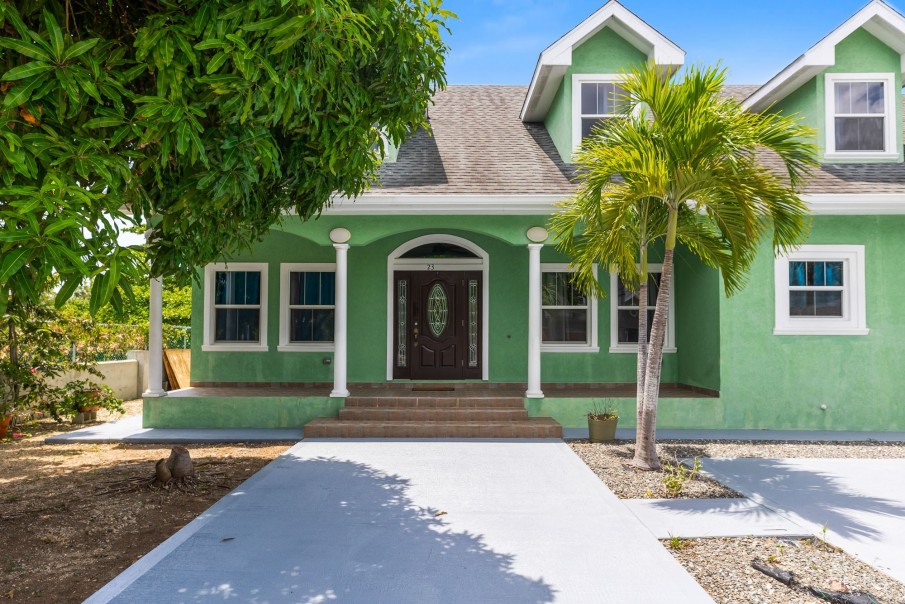 5BR SINGLE FAMILY HOME WITH DUPLEX - Image 1