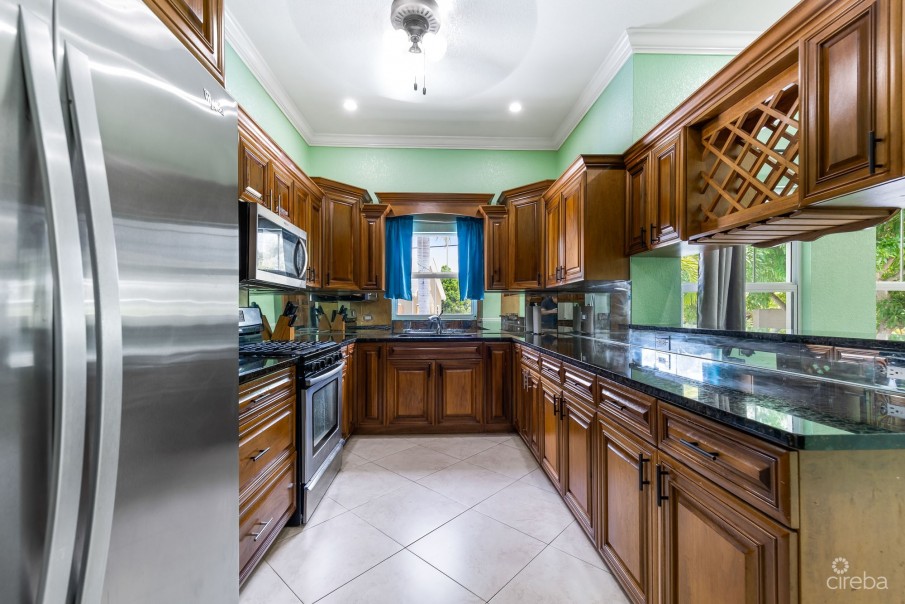 5BR SINGLE FAMILY HOME WITH DUPLEX - Image 8