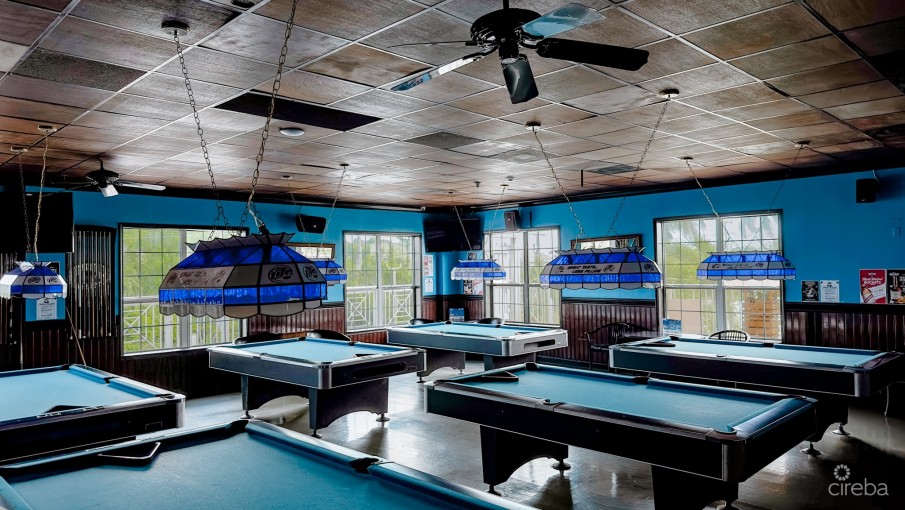 ALL STARS SPORTS BAR & GRILL - Image 1