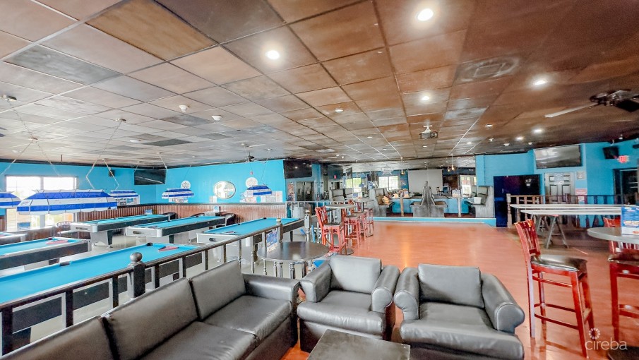 ALL STARS SPORTS BAR & GRILL - Image 6